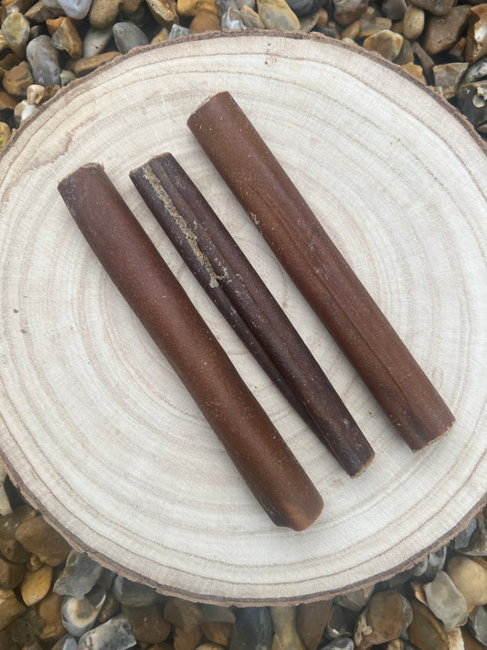 Small collagen pizzle roll